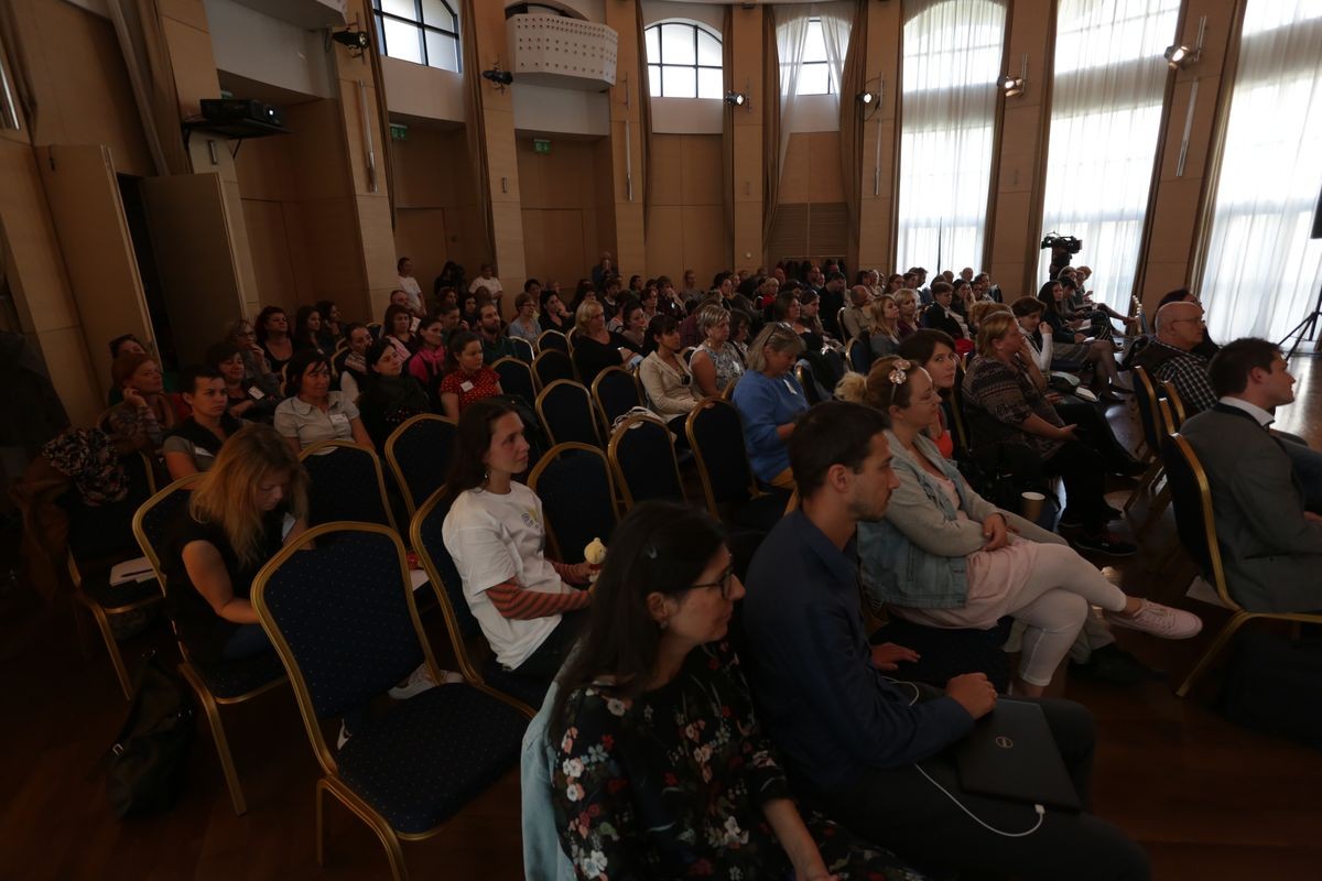 Konferencia az elfeledett gyermekekért - Lovizer Dániel